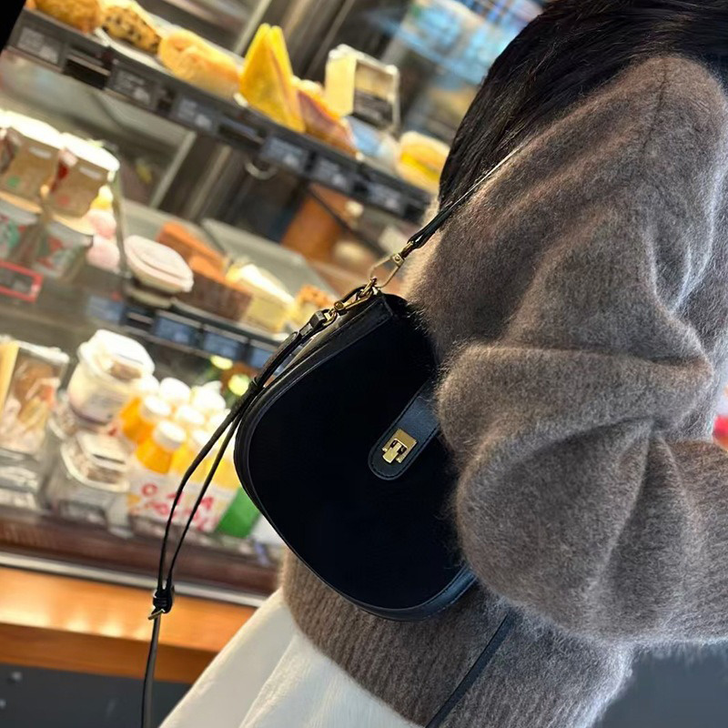 Female Fashion Luxury Design C - đánh giá và giá Luxury Bags That Are Affordable