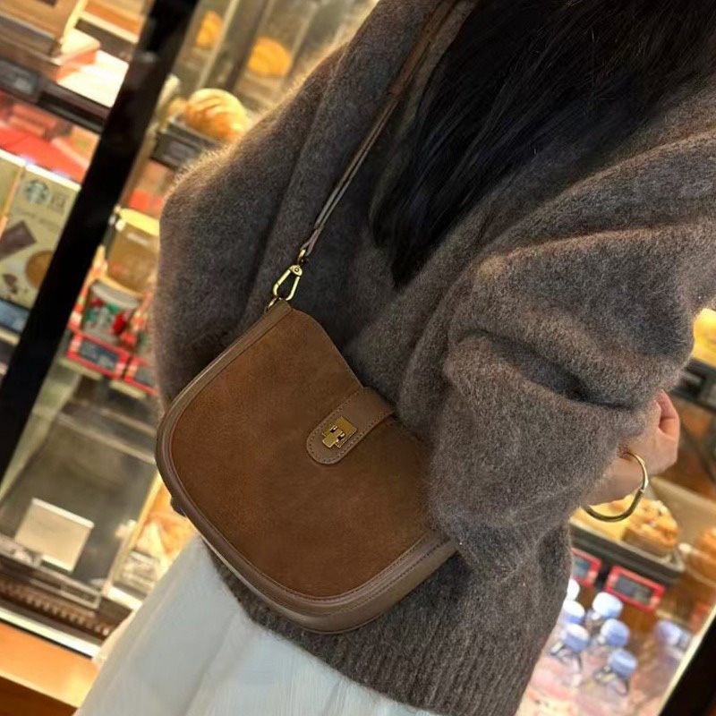 Female Fashion Luxury Design C - đánh giá và giá Luxury Bags That Are Affordable