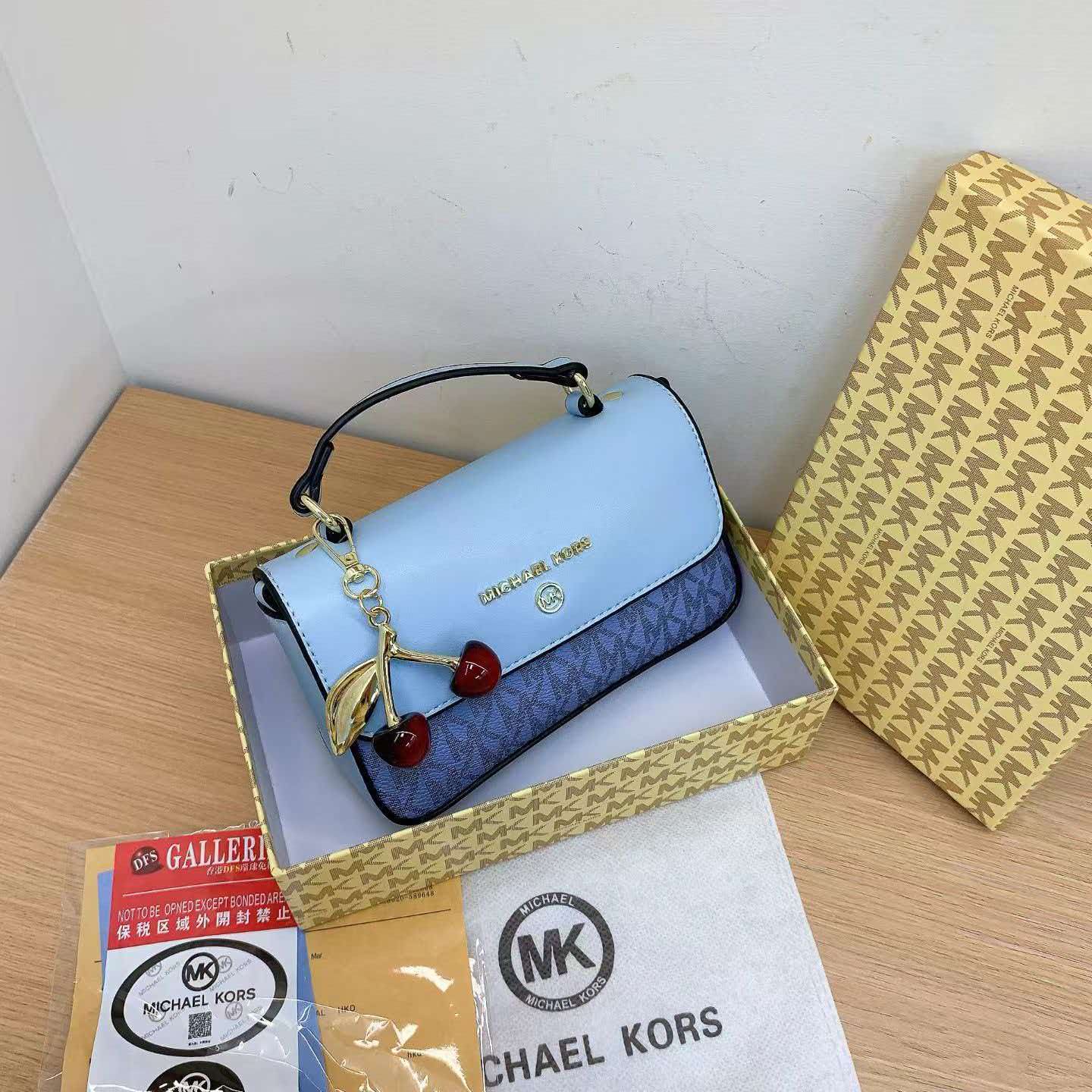 Brand new Michael Kors women's - đánh giá và giá Luxury Bags Michael Kors