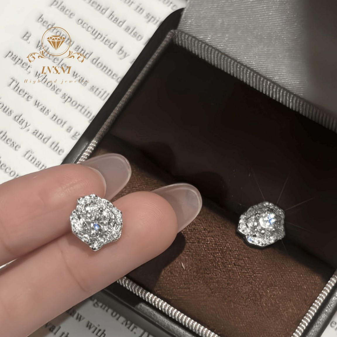 Square Bag 1 Carat Moissanite  - đánh giá và giá Luxury Bags That Are Affordable