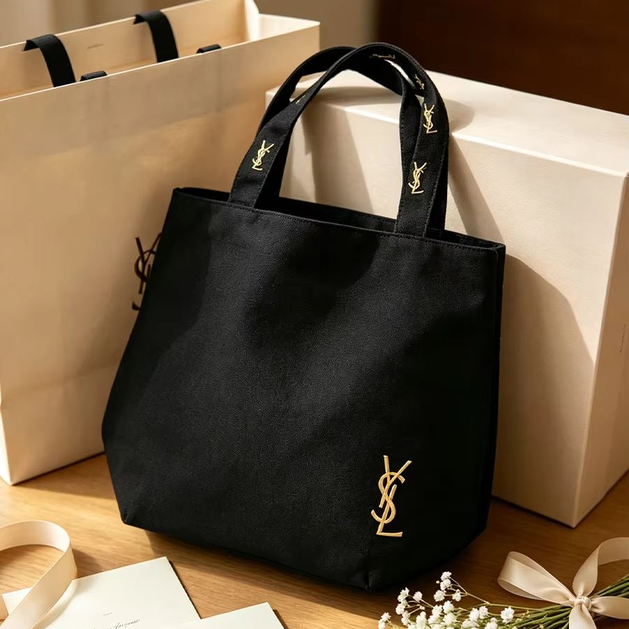Yves Saint Laurent YSL’s Bag M - đánh giá và giá Luxury Beach Bags Ysl
